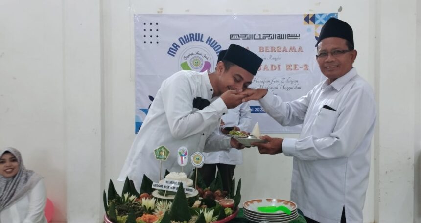 Semarak Hari Jadi Ke-2 MA Nurul Huda Grogol Masangan Bungah Gresik. Foto: Ahmad Mubarok/NUGres