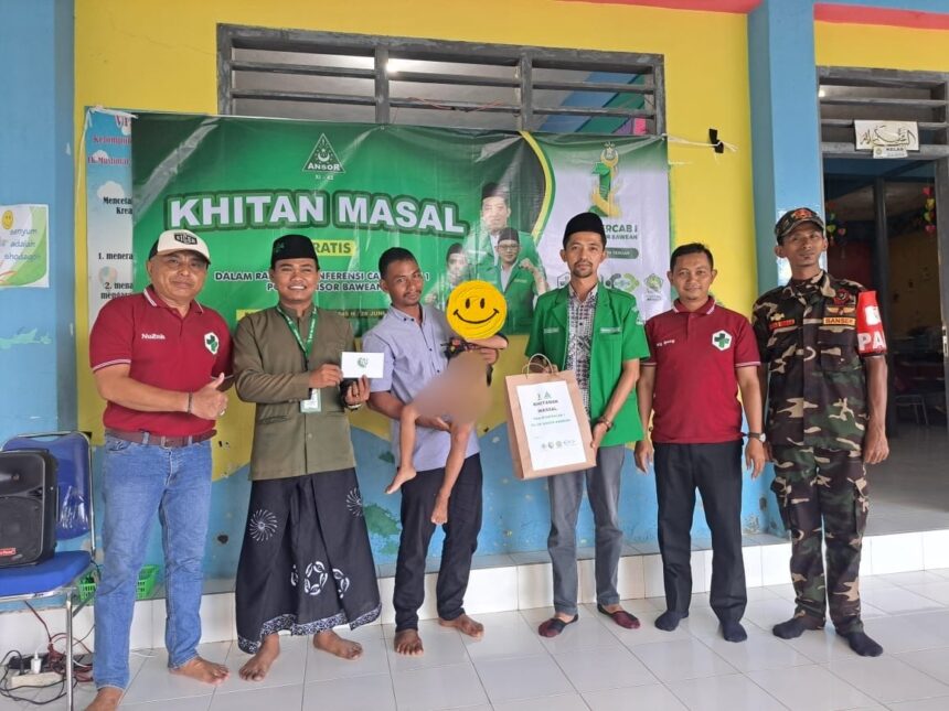 Khitanan Massal Pra Konferensi Cabang (Konfercab) ke-I PC GP Ansor Bawean digelar pada Jumat (28/6/2024) pagi. Foto: dok Panitia/NUGres