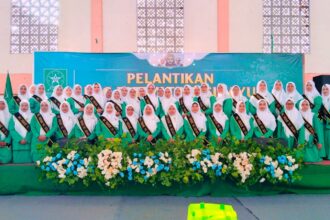 RESMI DILANTIK. Pimpinan Anak Cabang (PAC) Fatayat NU Sidayu periode 2023 - 2027. Foto: dok PAC Fatayat NU Sidayu/NUGres