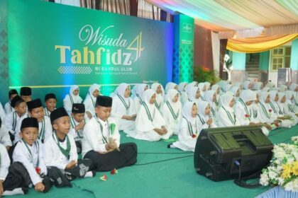 Rangkaian Wisuda Tahfidz ke-4 Madrasah Ibtidaiyah Bahrul Ulum (MIBU) Sekapuk Ujungpangkah Gresik, pada Kamis (13/6/2024). Foto: dok MIBU Sekapuk/NUGres