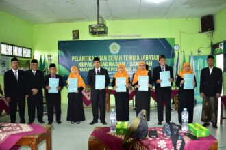 Pelantikan dan serah terima jabatan Kepala Sekolah/Madrasah YPP Al Karimi periode 2024 - 2028. Foto: dok YPP Al Karimi/NUGres