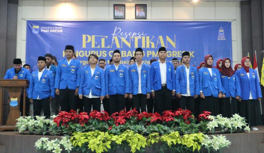 Pengurus Cabang (PC) Pergerakan Mahasiswa Islam Indonesia (PMII) Gresik masa khidmat 2024 - 2024 resmi dilantik, Ahad (21/7/2024). Foto: dok PC PMII Gresik/NUGres