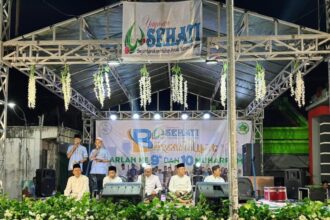 Peringati 10 Muharram dan Harlah ke-9 Yayasan SEHATI selenggarakan Gebyar Sholawat, Doa Bersama dan Santunan Anak Yatim Piatu, Selasa (16/7/2024). Foto: dok Yayasan Sehati Lowayu/NUGres