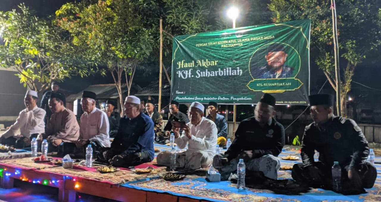 Puncak Haul almaghfurlah Prof Dr KH Suhairbillah berlangsung pada Sabtu (24/8/2024) malam di PAC Manyar. Foto: dok PAC Pagar Nusa Manyar/NUGres