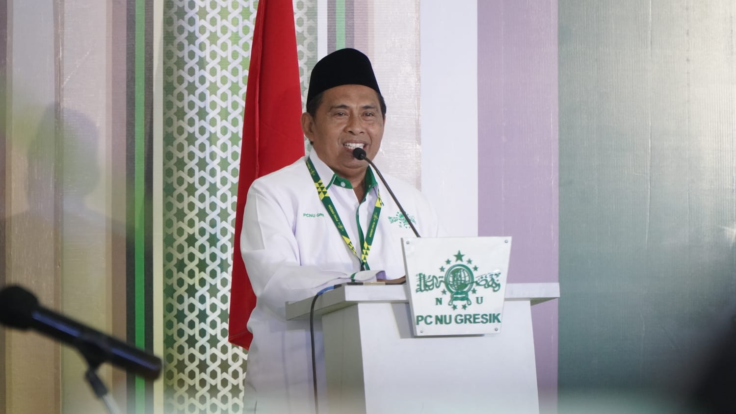 Ketua PCNU Gresik KH Mulyadi MM., saat menyampaikan sambutan pembukaan Musyker II dan Peresmian Gedung Banom NU Gresik. Foto: Kautsar/NUGres