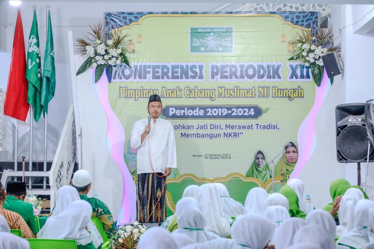 Ketua Tanfidziyah Majelis Wakil Cabang Nahdlatul Ulama Bungah (MWCNU Bungah) KH M Alauddin turut hadir dan menyampaikannya apresiasinya kepada PAC Muslimat NU Bungah. Foto: dok LTN MWCNU Bungah/NUGres