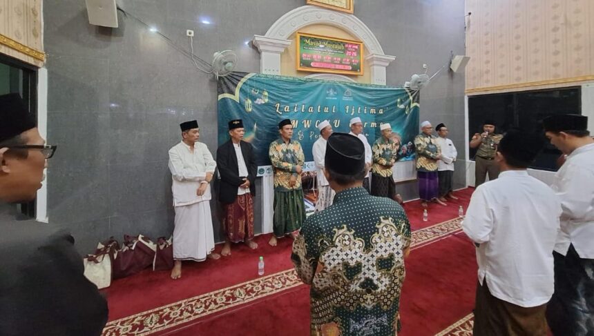 MWCNU Cerme menggelar Lailatul Ijtima' dengan rangkaian pengukuhan pengurus Lembaga Takmir Masjid MWCNU Cerme, Kamis (22/8/2024). Foto: dok MWCNU Cerme/NUGres