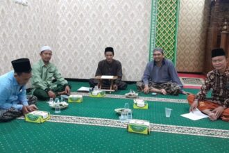 Jelang pengukuhan pengurus, LTM MWCNU Cerme bersilaturahmi ke takmir masjid di Kecamatan Cerme, Gresik. Foto: dok LTM MWCNU Cerme/NUGres