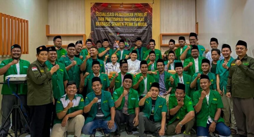 KPU Gresik melakukan sosialisasi serta mengajak Pimpinan Cabang (PC) GP Ansor Gresik menyukseskan Pilkada 2024, Senin (16/9/2024). Foto: dok PC GP Ansor Gresik/NUGres