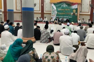 Lailatul Ijtima' MWCNU Cerme dirangkaikan dengan Peringatan Maulid Nabi Muhammad Saw serta diwarnai dengan pengukuhan KBIHU MWCNU Cerme. Foto: dok MWCNU Cerme/NUGres