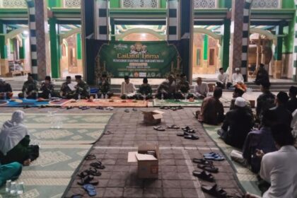 Majelis Wakil Cabang Nahdlatul Ulama (MWCNU) Dukun menggelar Lailatul Ijtima' ke-24 di Ranting NU Semampir Dukuhkembar Dukun Gresik, Senin (23/9/2024) malam. Foto: Syafik Hoo/NUGres