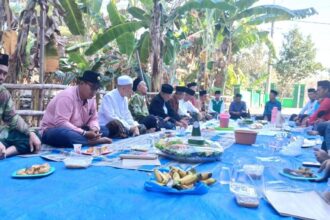 Pengurus MWCNU Dukun menggelar kenduri da doa bersama pembangunan dan pengembangan kantor MWCNU Dukun serta Klinik An Nahdlah, Ahad (15/9/2024). Foto: dok MWCNU Dukun/NUGres