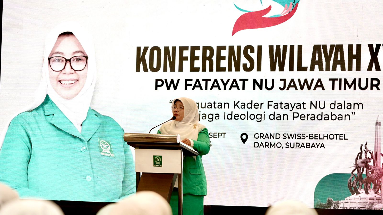 Ketua PW Fatayat NU Jawa Timur 2019 - 2024, Dewi Winarti, saat menyampaikan sambutan pembukaan Konferwil XVI Fatayat NU Jatim. Foto: dok PW Fatayat NU Jatim/NUGres