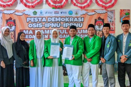 Nakhoda baru Pimpinan Komisariat (PK) IPNU IPPNU MA Mamba'ul Ulum Bedanten, Kecamatan Bungah, Gresik terpilih dalam Rapat Anggota yang digelar Kami (12/9/2024). Foto: dok PK IPNU IPPNU MA Mamba'ul Ulum Bedanten/NUGres