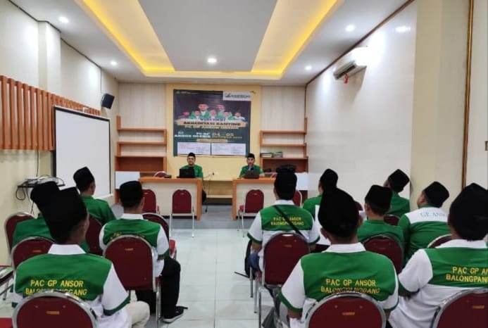 Salah satu pemandangan suasana proses akreditasi Pimpinan Ranting di bawah naungan PC GP Ansor Gresik. Foto: dok PC GP Ansor Gresik/NUGres