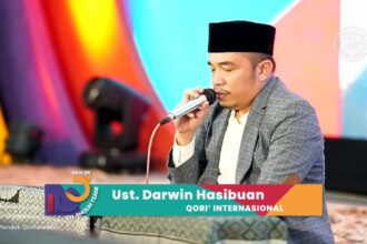 Semarak Lailatul Qiro'ah dalam rangka peringatan Haul ke-126 KH Sholeh Tsani dan Masyayikh Pondok Pesantren Qomaruddin Sampurnan Bungah Gresik, Rabu (20/11/2024) malam, salah satunya menghadirkan Qori' Internasional Ustadz H. Darwin Hasibuan dari Medan. Foto: YouTube Pondok Qomaruddin/NUGres