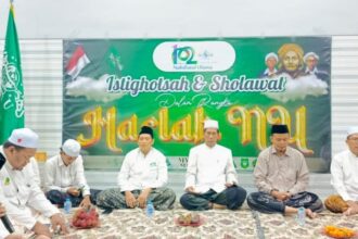 MWCNU Manyar Gresik menggelar berbagai acara doa bersama dan kegiatan sosial untuk memperingati Harlah NU ke-102, Kamis (16/1/2025). Foto: dok MWCNU Manyar/NUGres