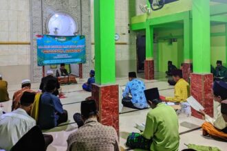 Awal tahun baru, Pimpinan Ranting GP Ansor Sidoraharjo Kedamean, Gresik, menggelar Majelis Dzikir dan Sholawat Rijalul Ansor (MDS RA) dengan kegiatan pengajian kitab kuning pada Sabtu (4/1/2025). Foto: dok PR GP Ansor Sidoraharjo/NUGres