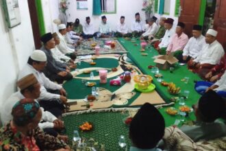 Pengurus Ranting Nahdlatul Ulama (PRNU) Tebuwung kembali selenggarakan Nariyahan, Jum'at (10/1/2025) malam. Foto: dok PRNU Tebuwung/NUGres