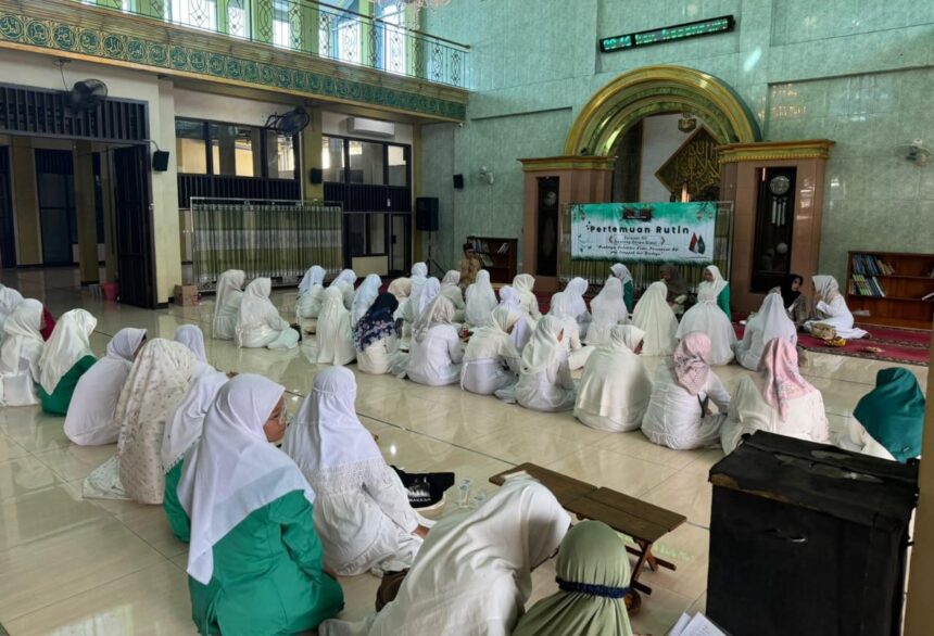 Pimpinan Ranting (PR) Fatayat NU Cerme Kidul menyelenggarakan pertemuan perdana, Ahad (12/1/2025). Foto: dok PR Fatayat NU Cerme Kidul/NUGres