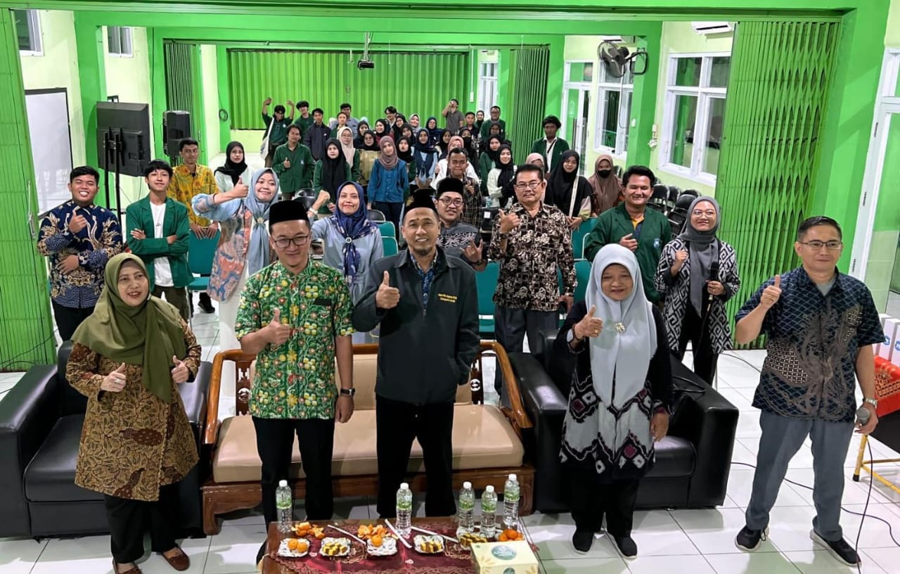 Usai menggelar sosialisasi dan penandatangan MoA dan Ai, peserta dan para pihak mengabadikan momen dengan berfoto bersama. Foto: ist/NUGres