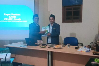 Dukung Sertifikasi Halal Nasional, Sekolah Tinggi Agama Islam (STAI) Ihyaul Ulum Gresik secara resmi membentuk Lembaga Pendamping Proses Produk Halal (LP3H), Rabu (15/1/2025). Foto: dok STAI Ihyaul Ulum Gresik/NUGres