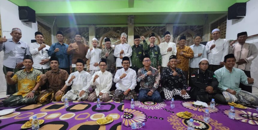 Majelis Wakil Cabang Nahdlatul Ulama (MWCNU) Kebomas, menggelar ta'aruf dan silaturrahmi pengurus baru masa khidmat 2024 - 2029, Sabtu (11/1/2025). Foto: dok MWCNU Kebomas/NUGres