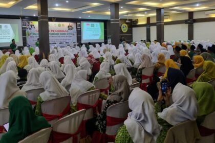 Ratusan guru Nahdlatul Ulama dari Kecamatan Bungah, Sidayu, Ujungpangkah, Dukun, dan Panceng mengikuti Seminar Pendidikan berbasis Deep Learning dan Aswaja tahap kedua, Sabtu (15/2/2025). Foto: dok PC Pergunu Gresik/NUGres