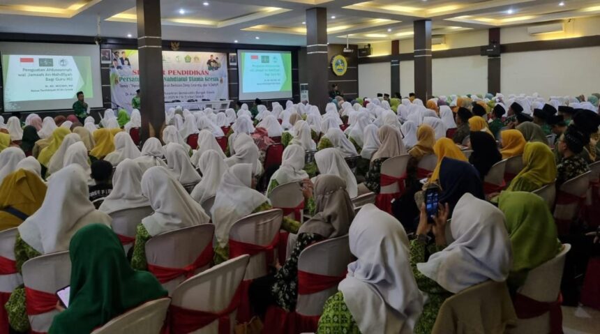 Ratusan guru Nahdlatul Ulama dari Kecamatan Bungah, Sidayu, Ujungpangkah, Dukun, dan Panceng mengikuti Seminar Pendidikan berbasis Deep Learning dan Aswaja tahap kedua, Sabtu (15/2/2025). Foto: dok PC Pergunu Gresik/NUGres