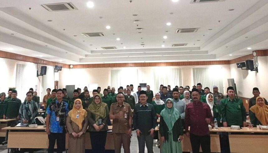 Pimpinan Wilayah (PW) Ikatan Sarjana Nahdlatul Ulama (ISNU) Jawa Timur bekerja sama dengan Dinas Kominfo Jatim menggelar workshop bertajuk “Cerdas Digital” di Kantor Dinas Komunikasi dan Informatika (Kominfo) Provinsi Jawa Timur pada Selasa, (18/2/2025). Foto: PW ISNU Jatim/NUGres