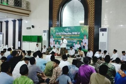 Safari Ramadhan 1446 Hijirah, PCNU Gresik di MWCNU Panceng turut dihadiri oleh Bupati Gresik H. Fandi Akhmad Yani (Gus Yani), Kamis (13/3/2025) malam. Foto: NUGres