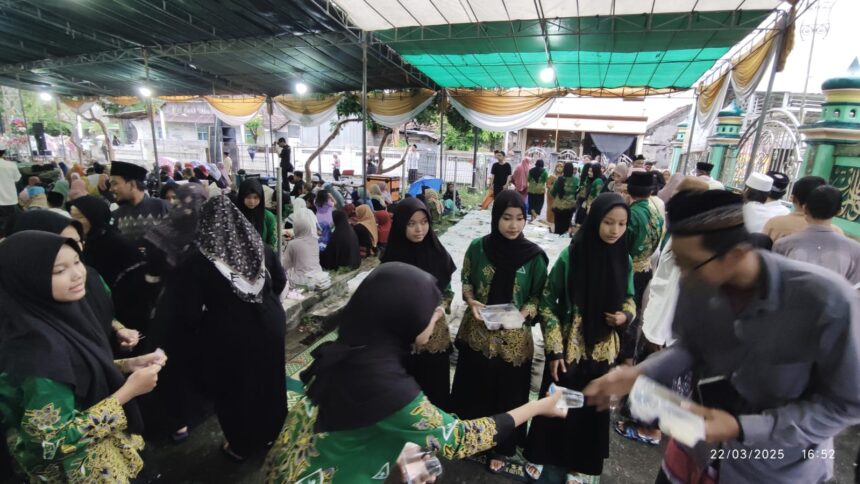 Kesuksesan Semarak 500 Tahun Sanggrring Gumeno, juga tidak terlepas dari peran krusial yang dijalani oleh kaum muda dan remaja dalam naungan Pimpinan Ranting IPNU IPPNU Gumeno. Foto: NUGres