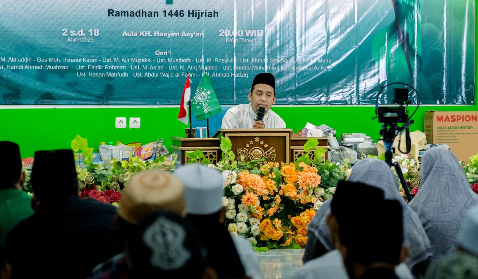 Dewan Pengasuh Pondok Pesantren Al-Islah, KH. Ahmad Hadziq Maimun. Dijelaskan dengan lugas dan penuh hikmah, KH. Hadziq menyampaikan 3 maqolah, mulai dari maqolah ke-25 hingga ke-27. Foto: dok LTN MWCNU Bungah/NUGres