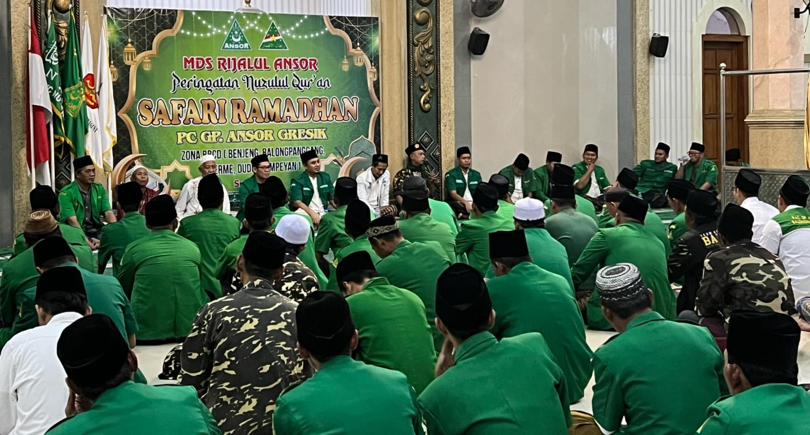 Konsolidasi Organisasi (Safari Ramadhan) dan Peringatan Nuzulul Quran ini lengkap dihadiri oleh seluruh kader PAC GP Ansor dari Kecamatan Balongpanggang, Benjeng, Cerme dan Duduksampeyan. Foto: dok PC GP Ansor Gresik/NUGres