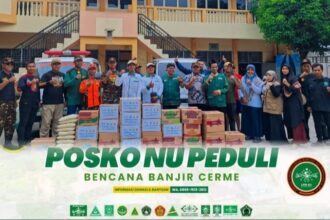 Posko NU Peduli didirkan oleh MWCNU Cerme bersama Banom dan lembaga untuk membantu warga terdampak. Foto: dok MWCNU Cerme/NUGres